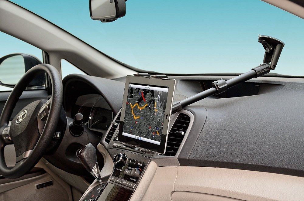 Mounting iPad Pro or other large tablets in a car