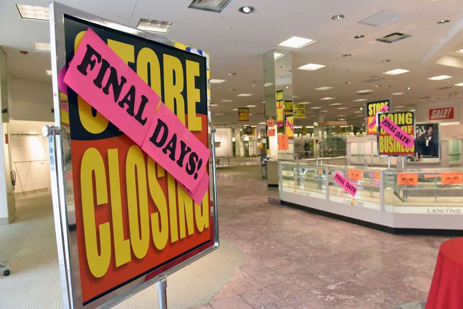 Stores Closing Will Reduce Retail Jobs But Job Growth as Aides to