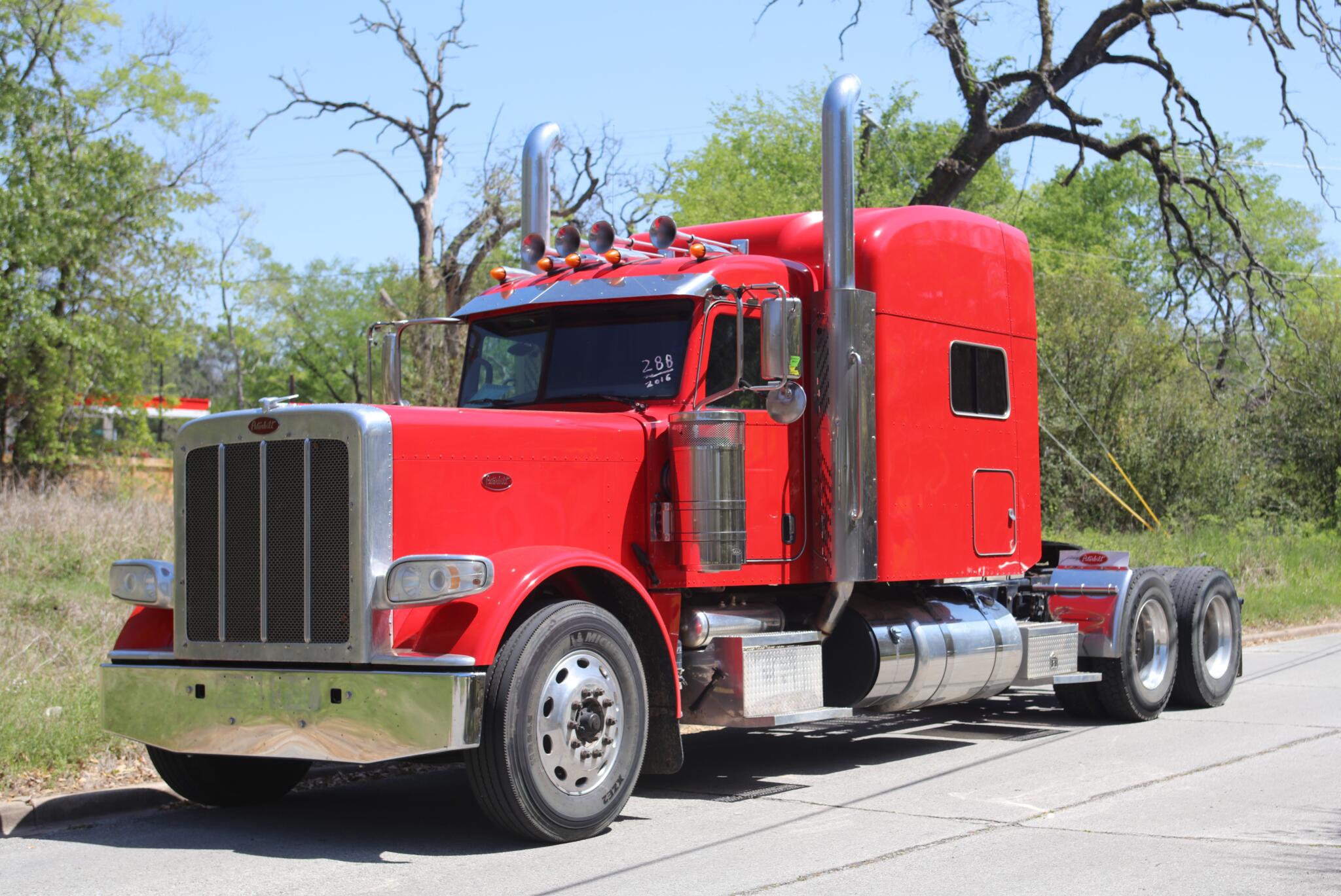 Comparing Tesla Semi Versus Diesel Semis With Real World Data