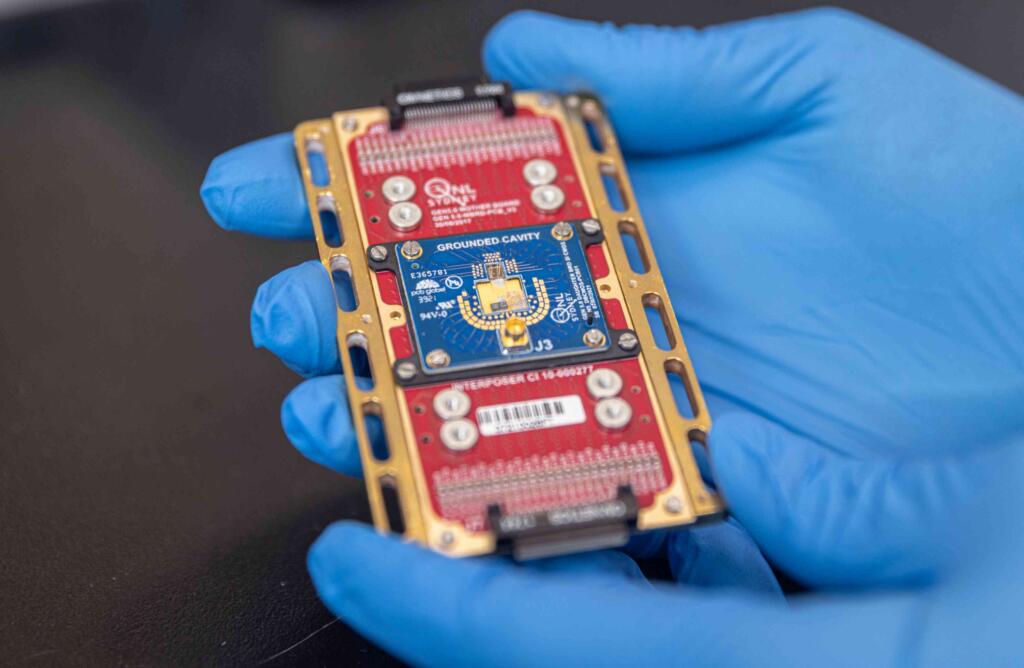 Control of Spin Qubits at Near Absolute Zero Could Enable Million Qubit ...