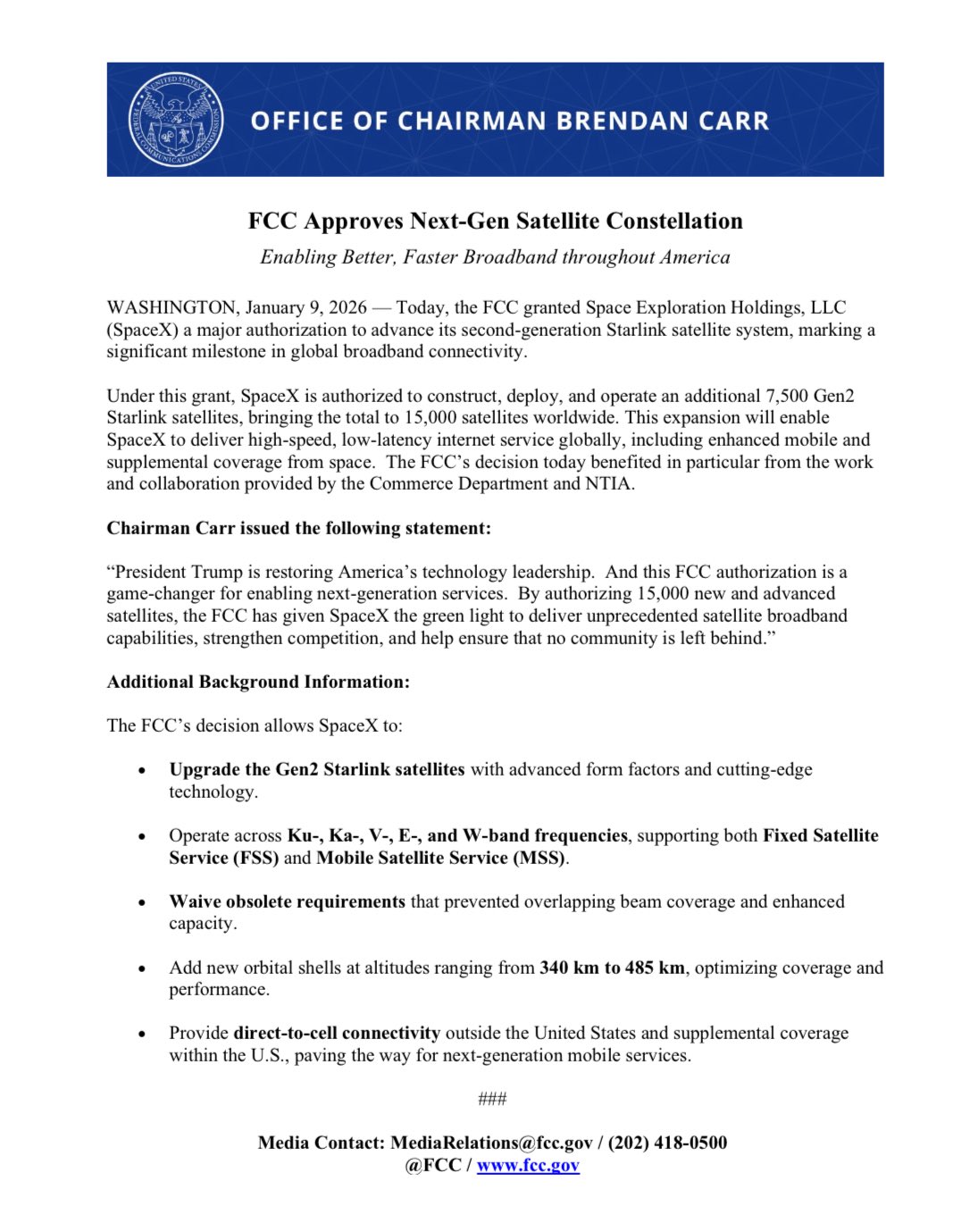FCC schválila dalších 7500 satelitů pro celkových 15 000 satelitů SpaceX Starlink