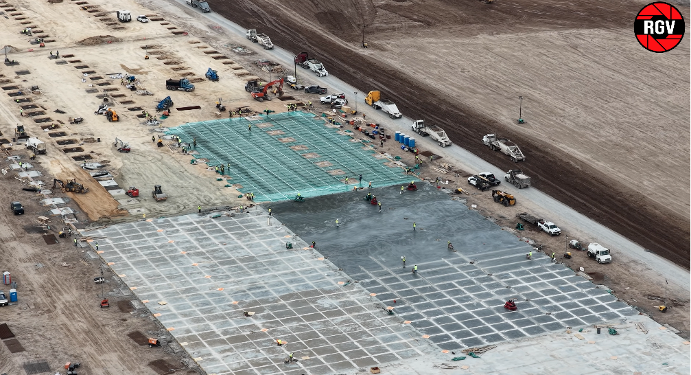 Daily and Weekly Construction 500MW Power and 220K GPU Data Center – NextBigFuture.com Daily and Weekly Construction 500MW Power and 220K GPU Data Center – NextBigFuture.com